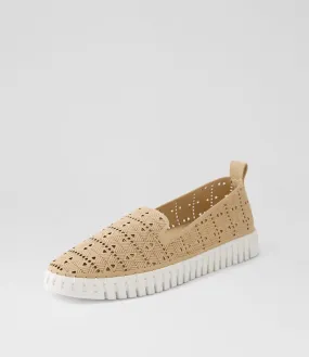 I LOVE BILLY Uppie Sand Microsuede Sneakers