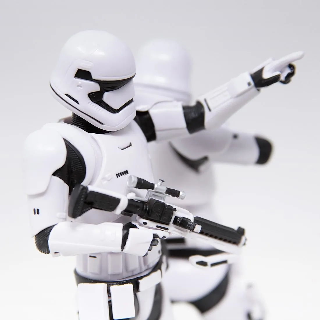 Kotobukiya ARTFX+ Star Wars The Force Awakens First Order Stormtrooper Two Pack Statue (white)