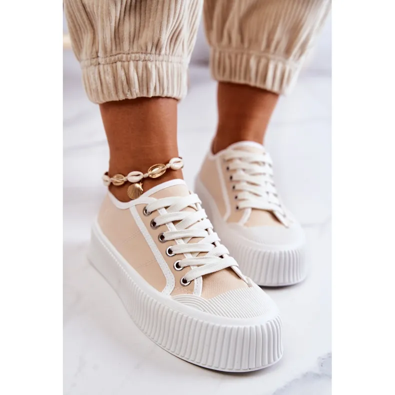 Low Sneakers On Beige Mischa Platform