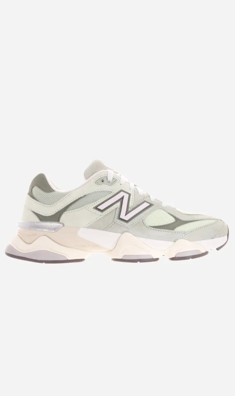  New Balance      9060EEC - U9060V1 