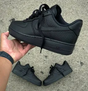 NIKE AIR FORCE 1 MILITARY BLACK