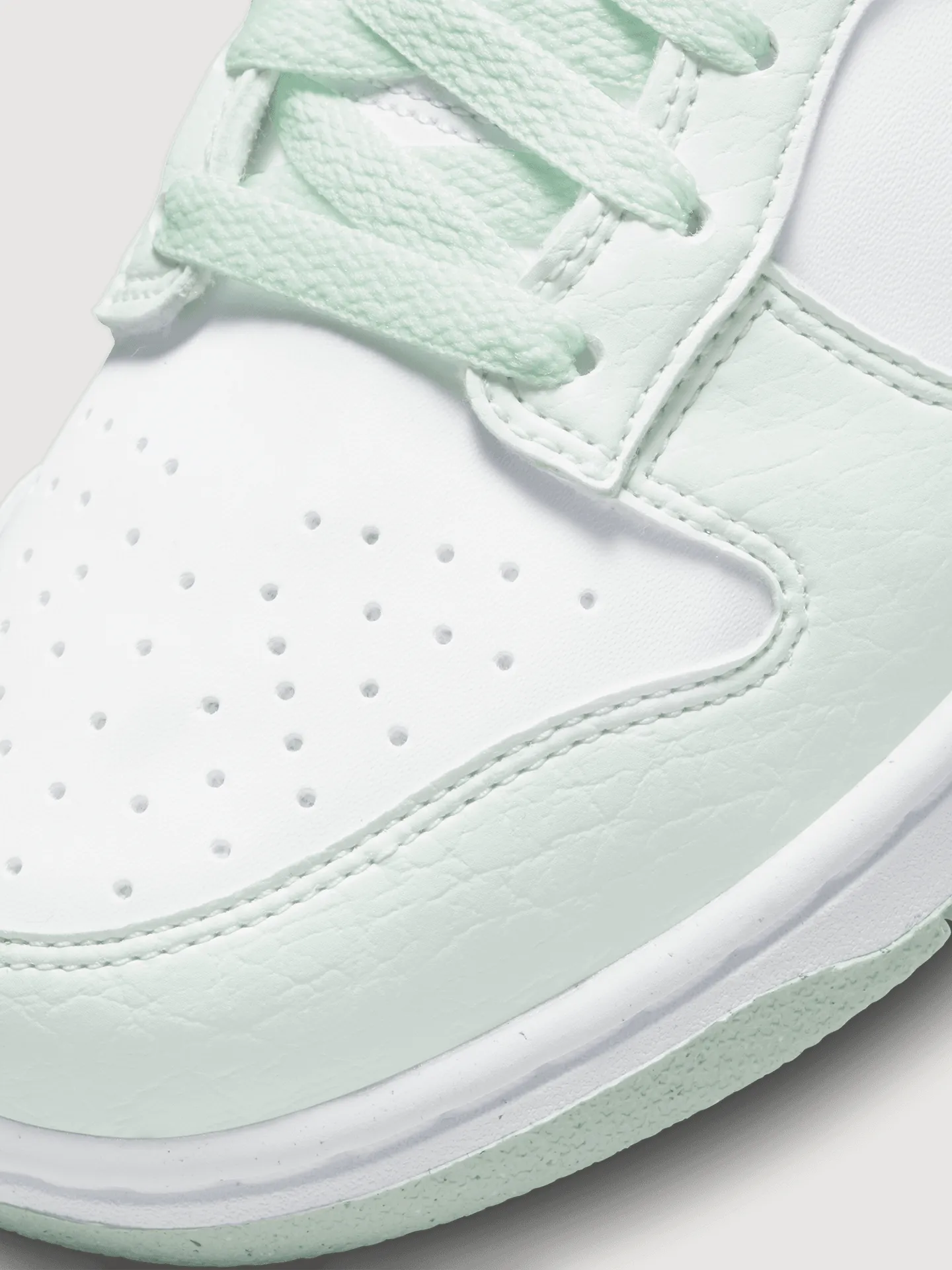 Nike Dunk Low Next Nature - WHITE/BARELY GREEN