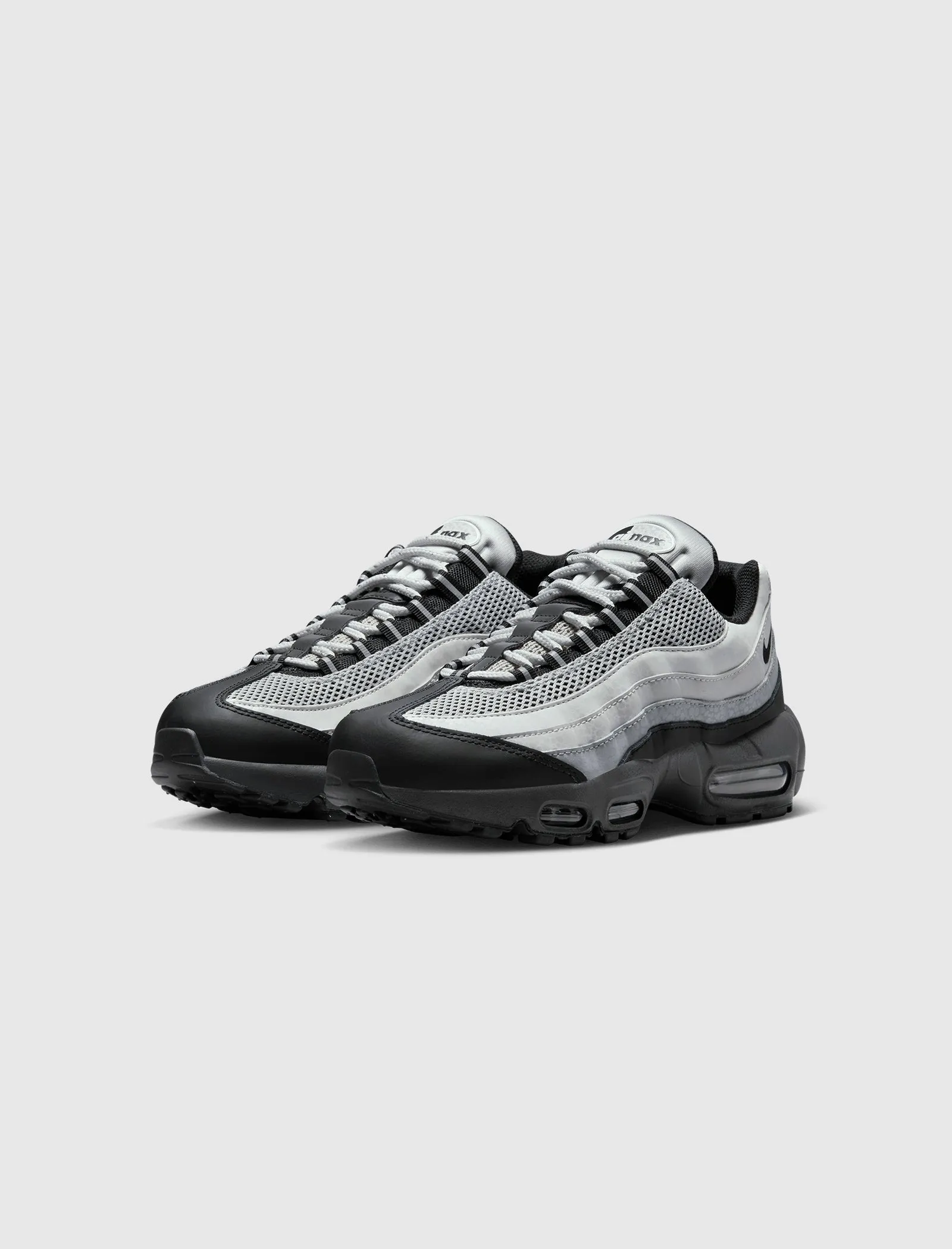 NIKE WOMEN'S AIR MAX 95 