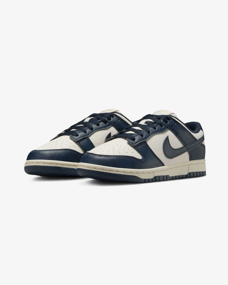 NIKE WOMEN'S DUNK LOW NEXT NATURE - PHANTOM/ OBSIDIAN