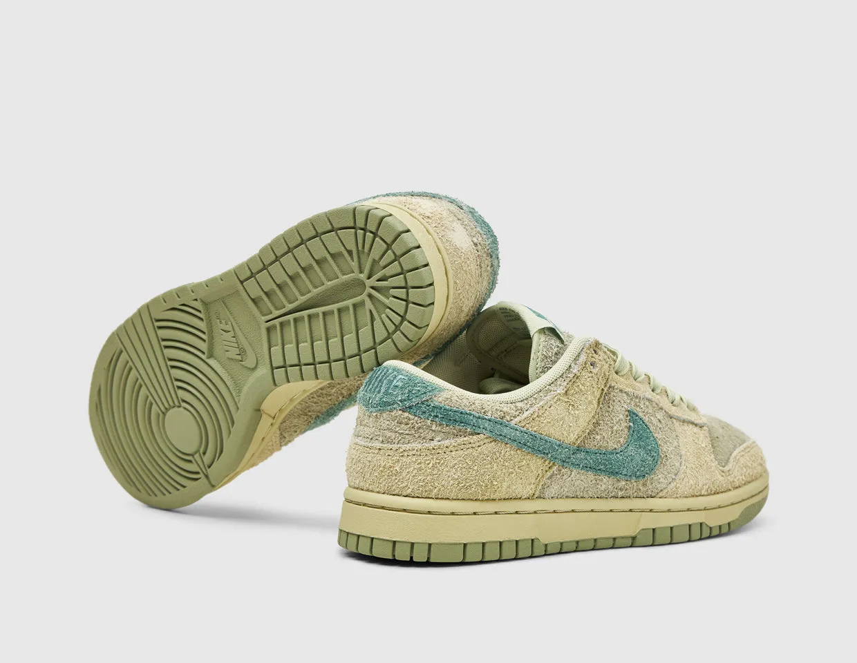 Nike Women's Dunk Low Olive Aura / Bicoastal - Oil Green