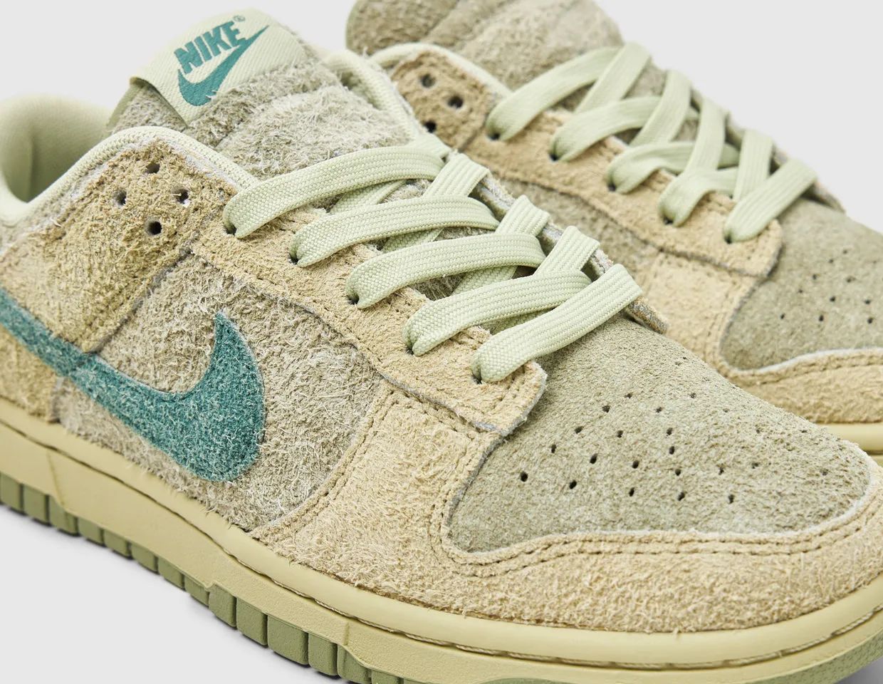 Nike Women's Dunk Low Olive Aura / Bicoastal - Oil Green