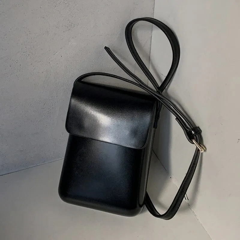 SMALL LEATHER SHOULDER BAG