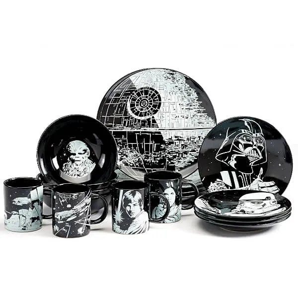 Star Wars 16 Piece Ceramic Dinner Set